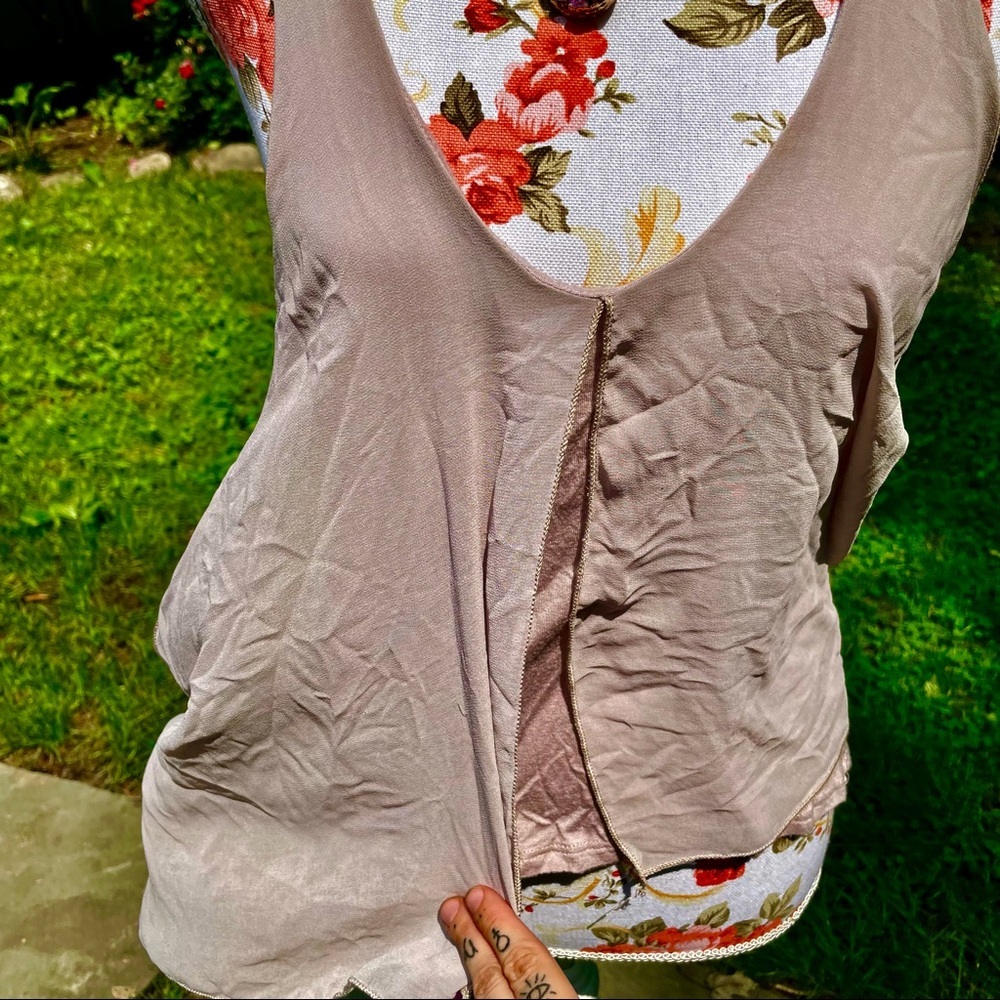 Issa flowy cream tank - Picture 4 of 7